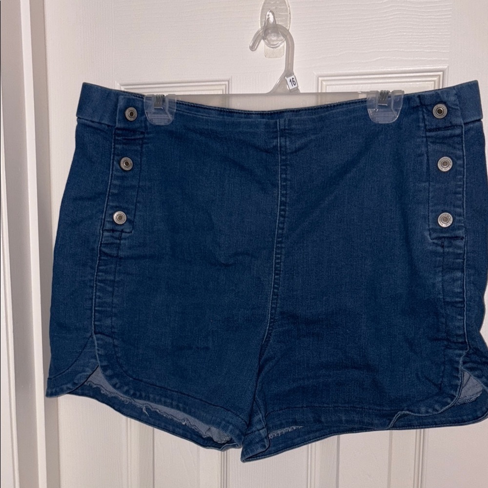 Sofia by Sofia Vergara Blue Jean Shorts High-Waisted Tailored